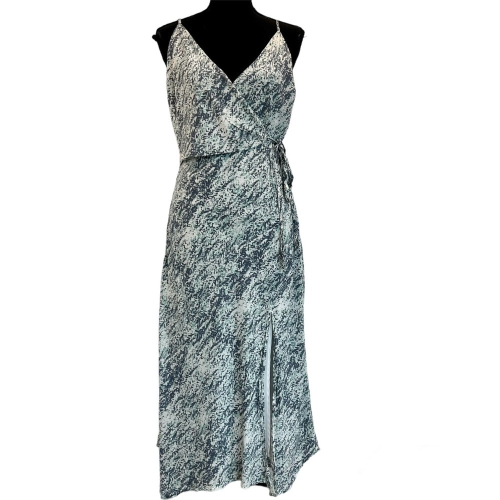 GENTLE fawn blue print wrap spaghetti strap dress Sz M NWOT